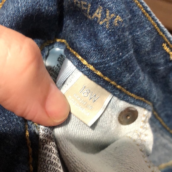 Michael Kors blue relaxed jeans - Picture 9 of 9